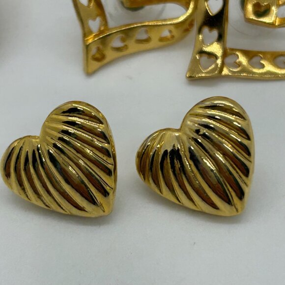 Vintage Gold-Tone Heart & Bow Pierced Earrings Set Statement Vintage - Picture 6 of 11